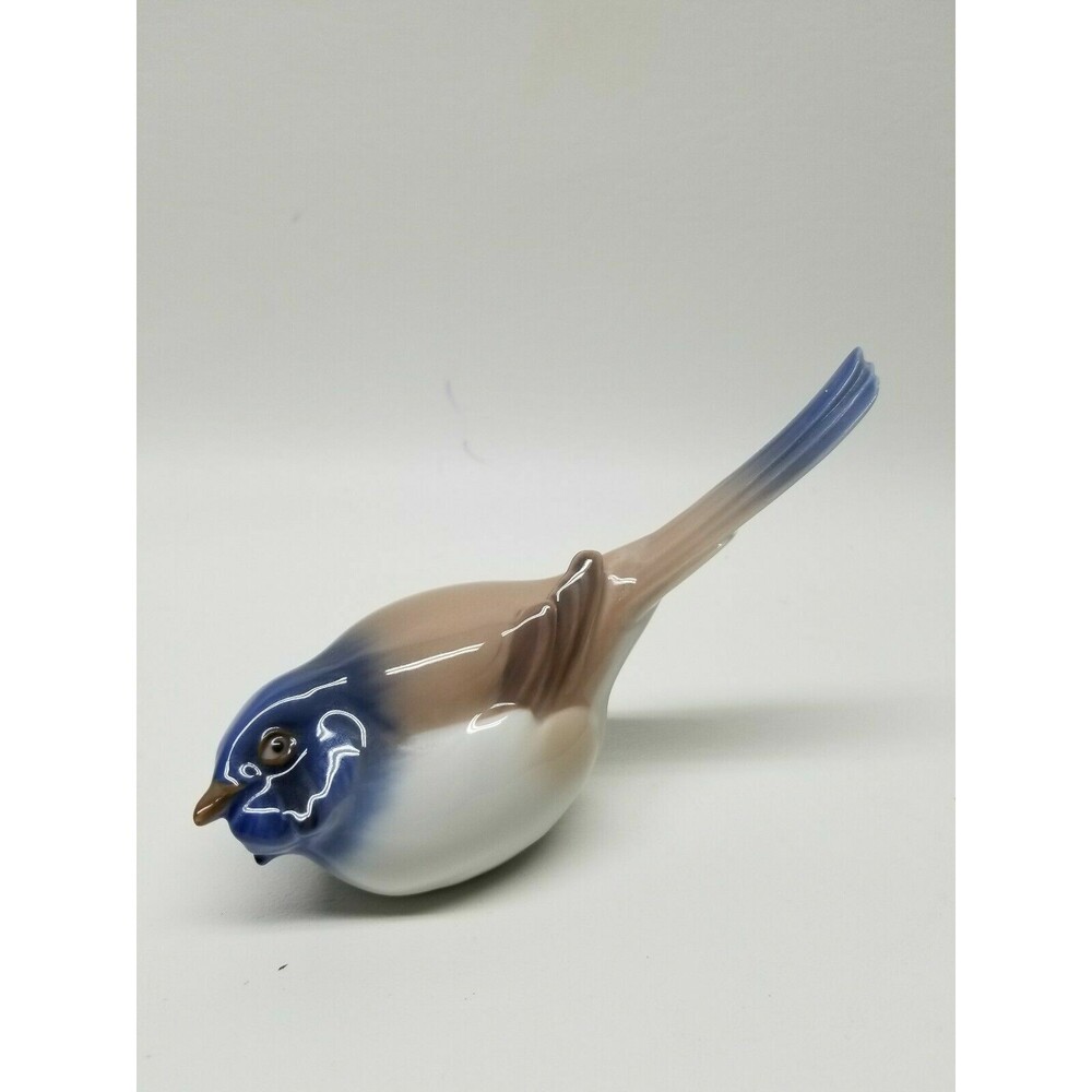 B&G Bird figurine titmouse Bing Denmark 4.5"x3.5" #1633 B & G